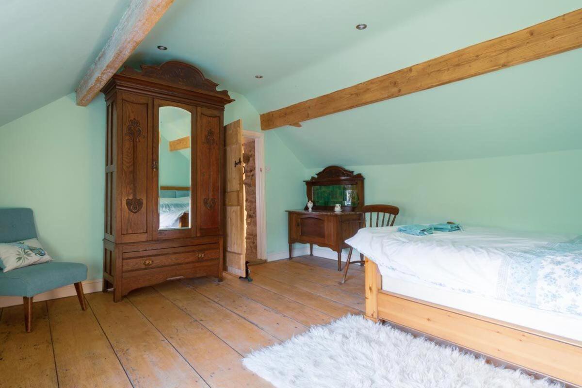 Lee House Farm Holiday Cottage With Possible Use Of Hot Tub Ninety Pounds A Session Waterfall エクステリア 写真